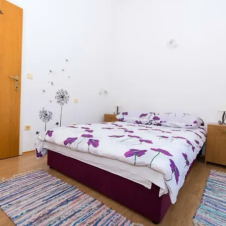 Сasa de vacaciones Rina Vacation
